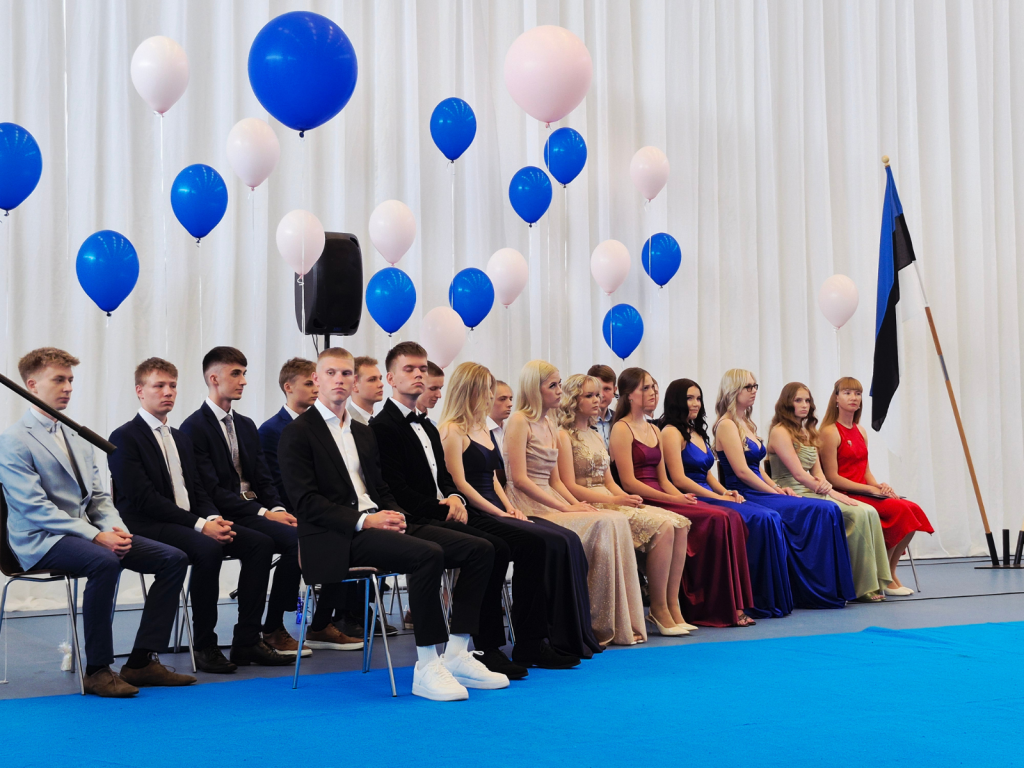 Kiili gümnaasiumi lõpetajad